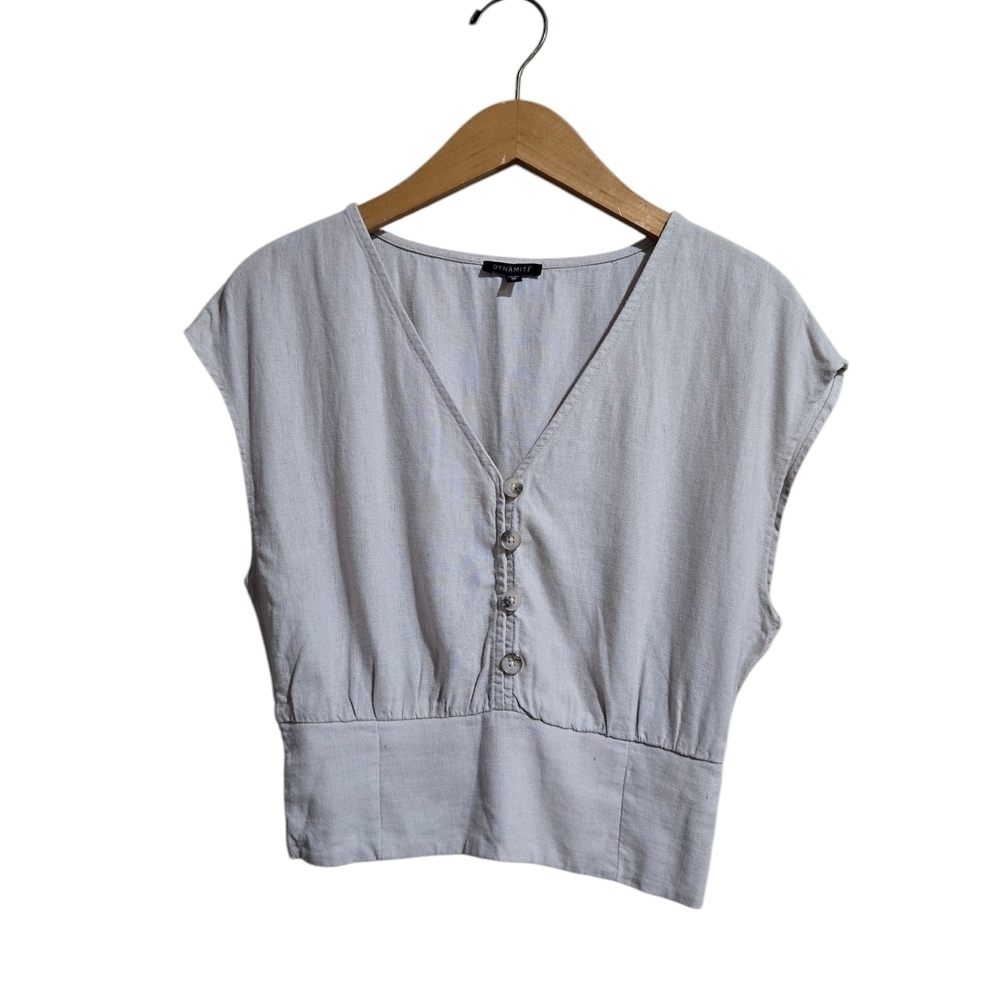 Dynamite Women's Light Tan Crop Top
